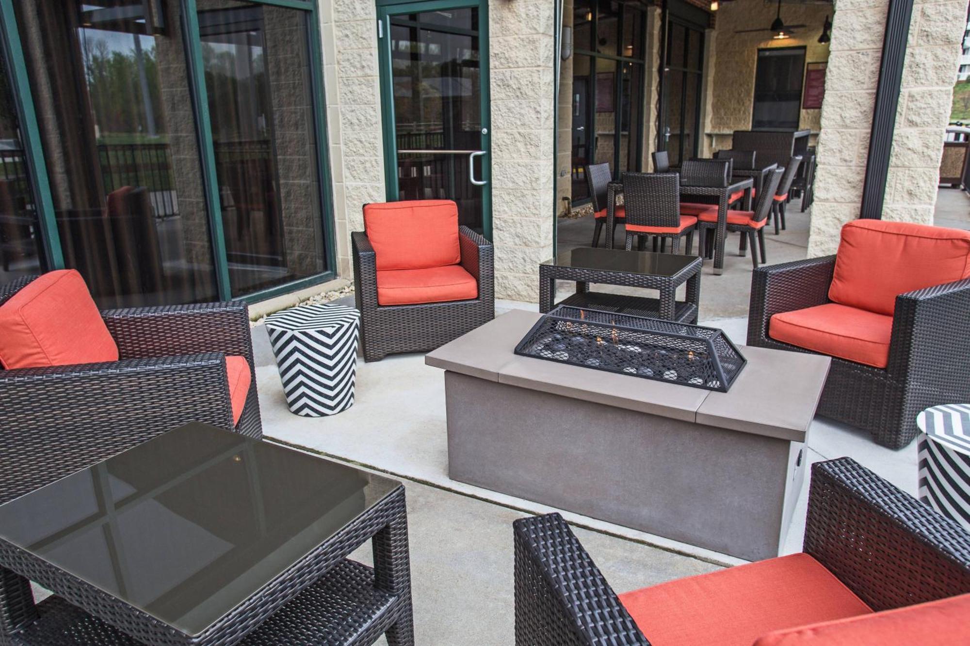 Courtyard Aberdeen at Ripken Stadium Bagian luar foto